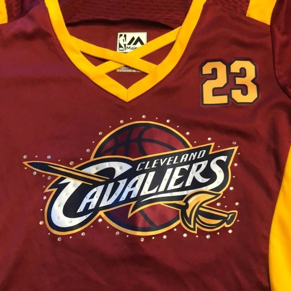 LeBron James Cleveland Cavaliers Jersey - Picture 2 of 6